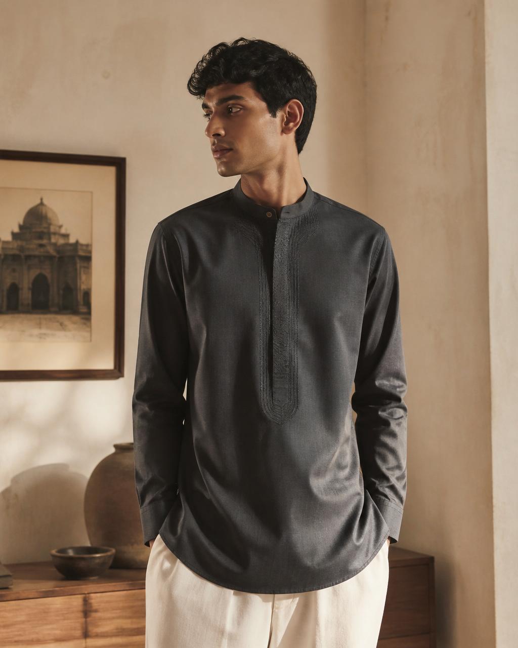 Adab Piran — Warm Charcoal
